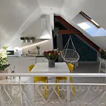 Le Refuge - Intimate And Lägenhet *